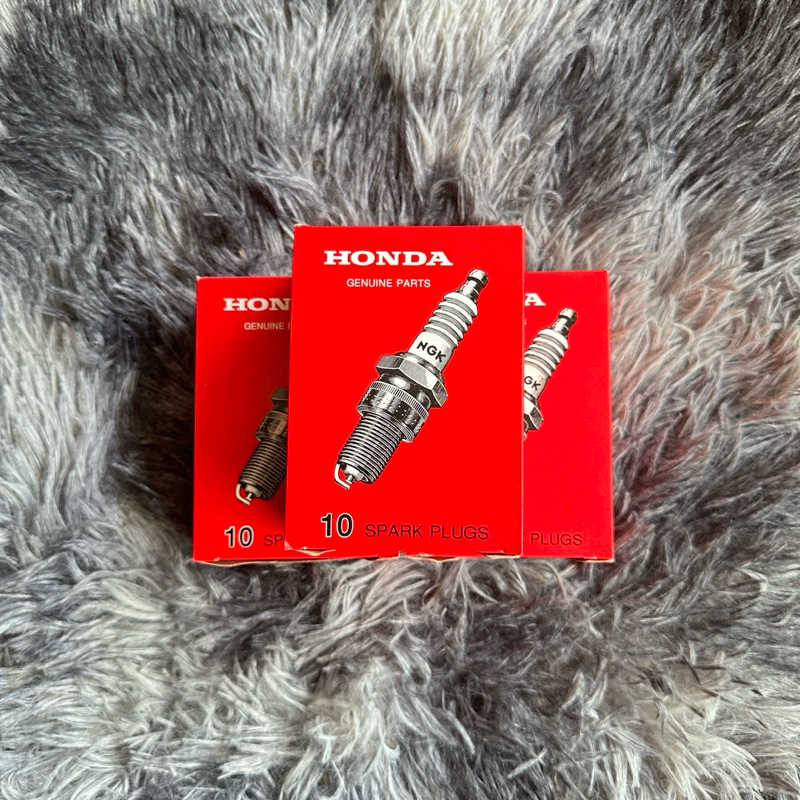 หัวเทียนแท้ เวฟ100/100s ยกกล่อง 10 อัน C7HSA