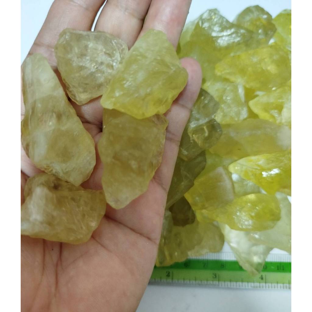 H128 100 กรัม เลม่อน ควอตซ์ Size 3 - 5 cm. Natural Lemon Quartz เศษพลอย พลอยก้อน พลอยดิบ ไม่เผา ธรรมชาติแท้