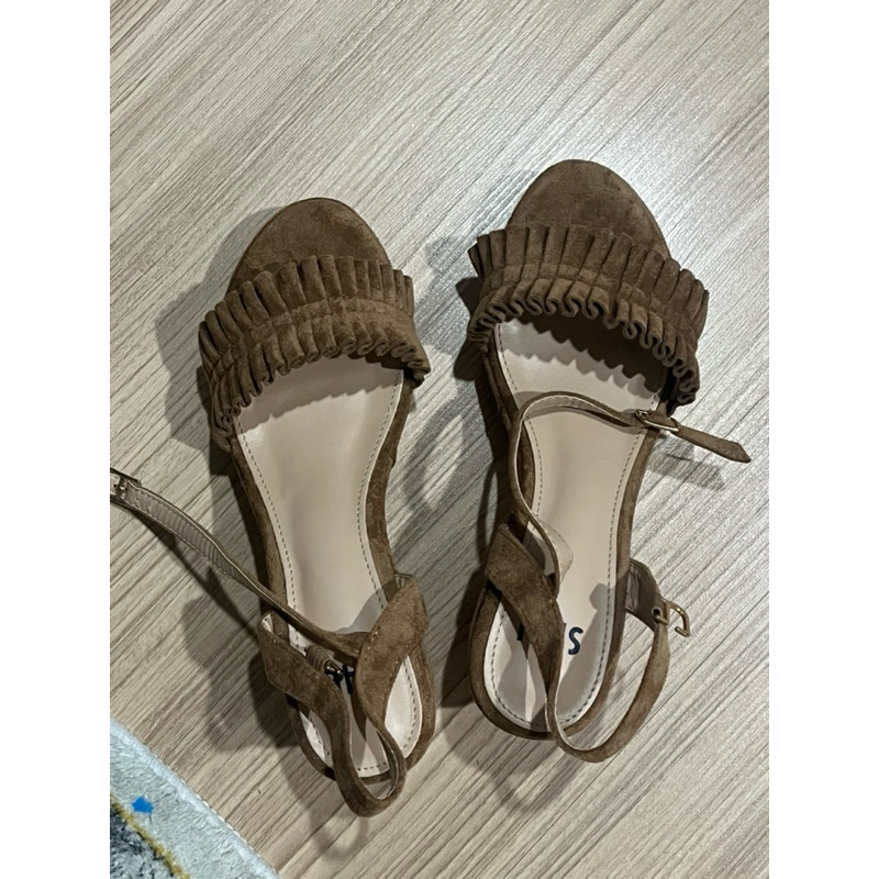 รองเท้าแบรนด์ shu size 39