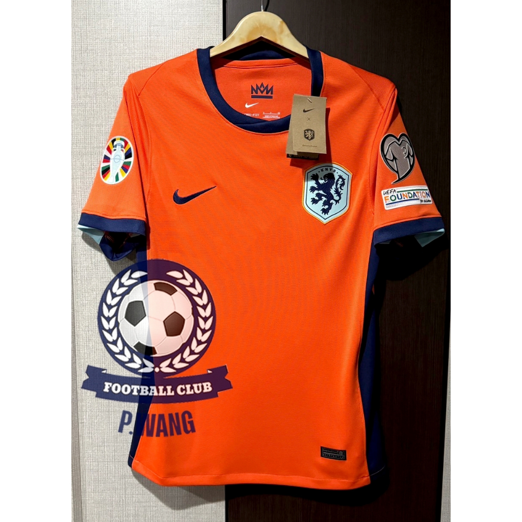 New!! เสื้อฟุตบอลทีมชาติ เนเธอแลนด์ Home เหย้า ยูโร 2024 [ 3A ] เกรดแฟนบอล เสื้อเปล่าพร้อมอาร์ม ยูโร2ข้างตรงต้นฉบับ