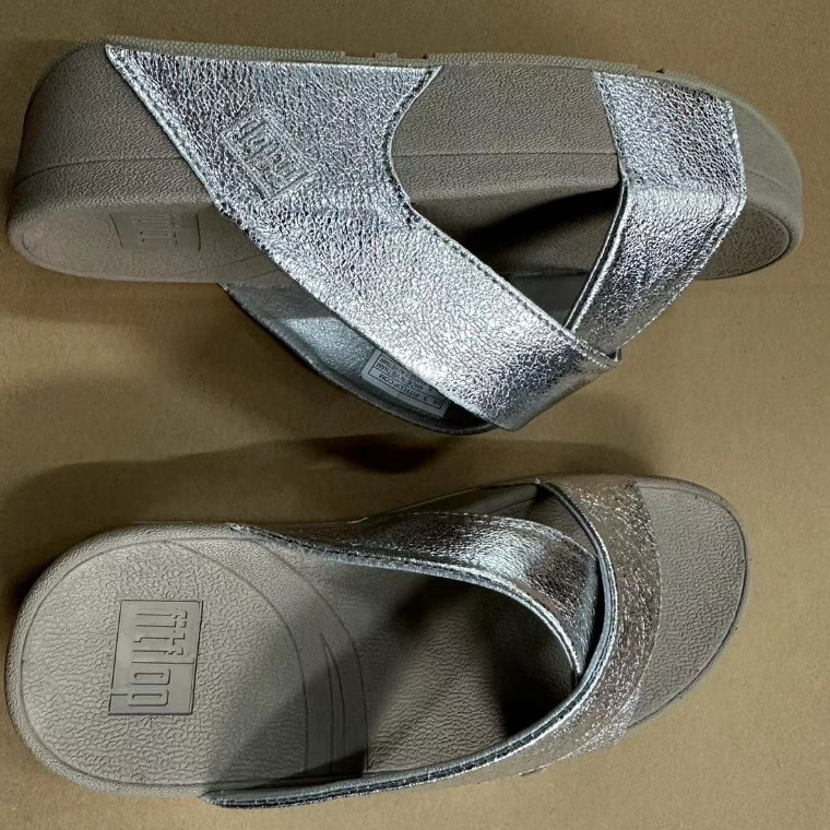 FitFlop Women (แบบสวมสายไขว) มี4สี รองเท้าแตะเพื่อสุขภาพเท้า สินค้านำเข้ารับรองพื้นนิ่ม ใส่สวยใส่สบาย พร้มส่งในไทย