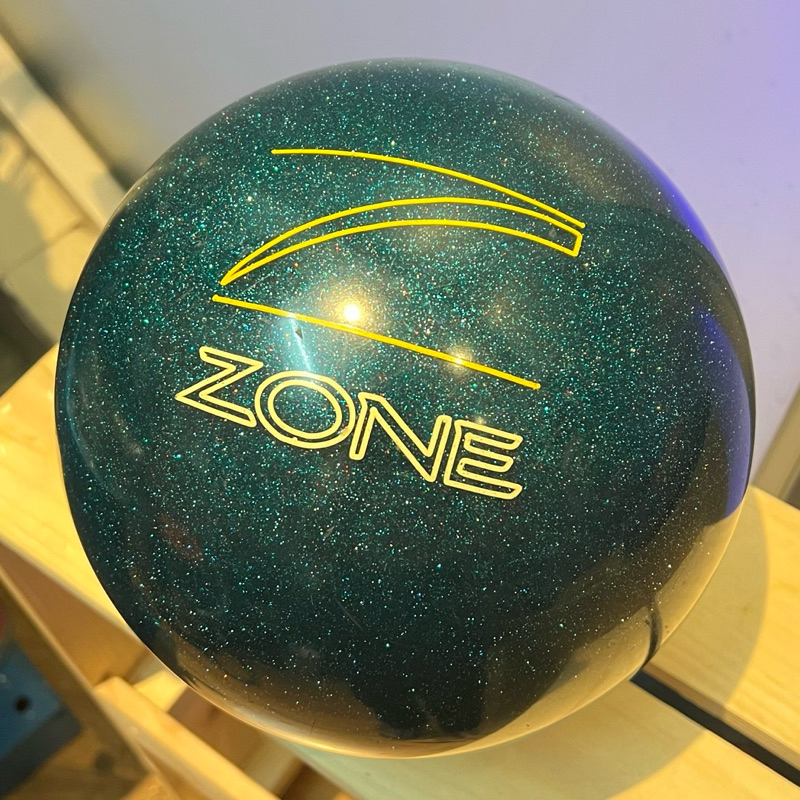 ลูกโบว์ลิ่งมือสอง Bowling ball