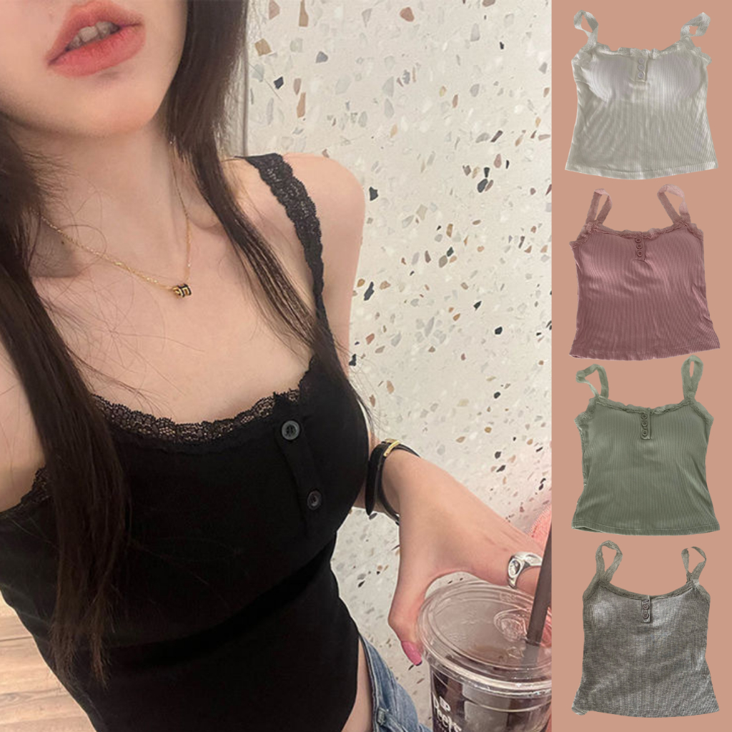 เสื้อสายเดี่ยวแต่งขอบพร้อมสายสะพายลูกไม้ B-087แต่งกระดุมเ้านหน้าและเสริมฟองน้ำเย็บติด พร้อมส่งจากไทย