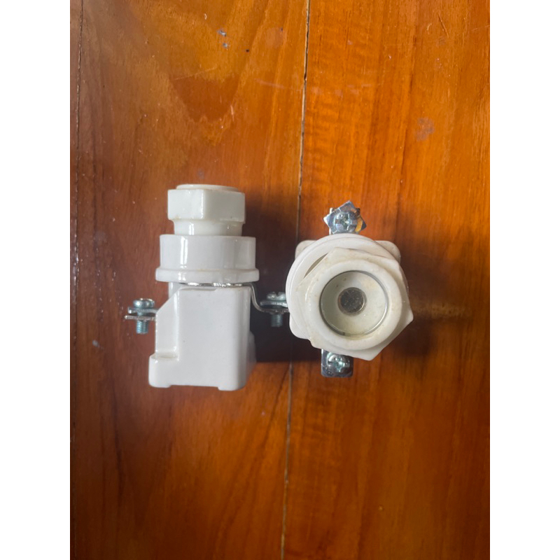 ฐานฟิวส์ E16 “SHINOHAWA”