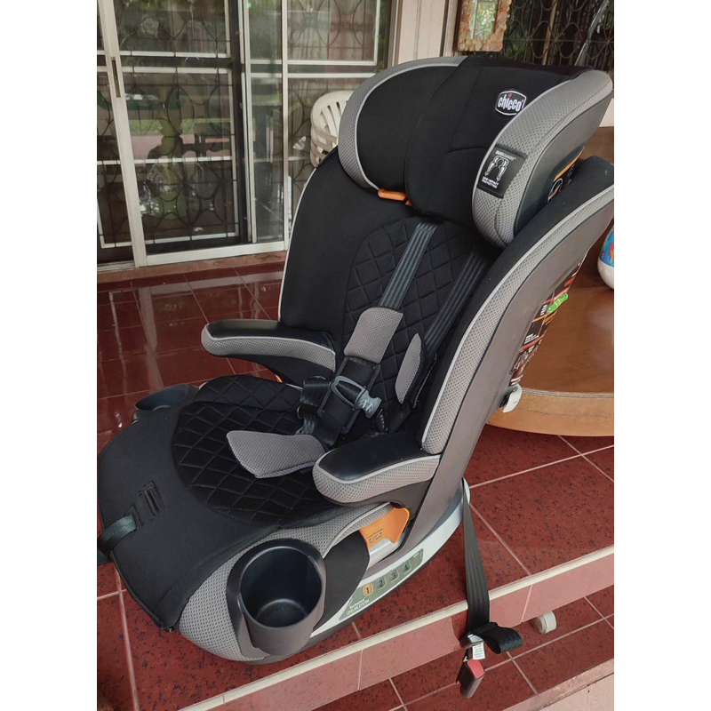 chicco myfit zip harnesses  booster seat