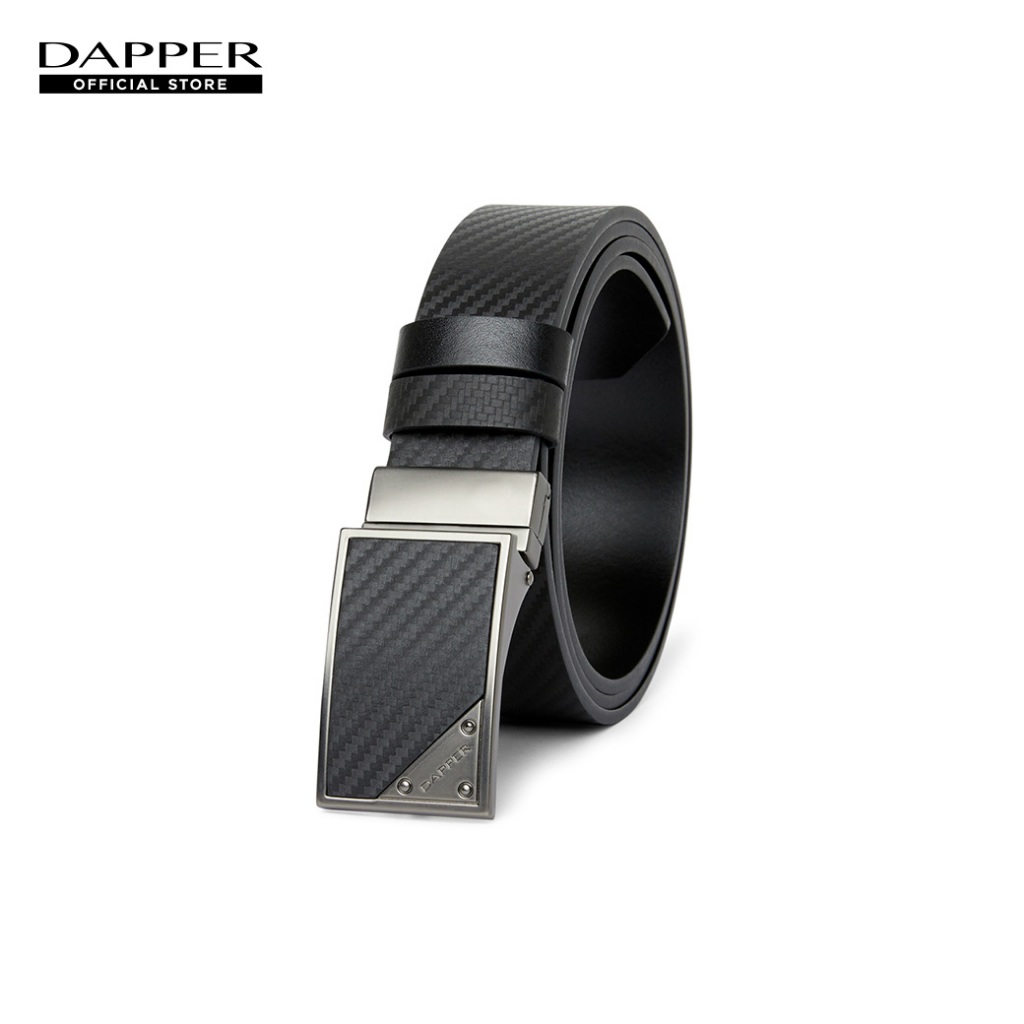 DAPPER เข็มขัดหนังแท้ Carbon Fiber Inlay Plaque Buckle แบบใส่ได้ 2 ด้าน สีดำ (BBC/BK/1284PG4)