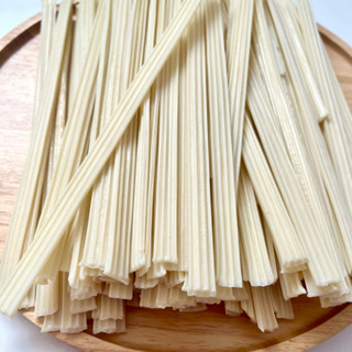 เส้นบุก เส้นหม่าล่าหม้อไฟ ขนาด 1kg เส้นมันเทศ