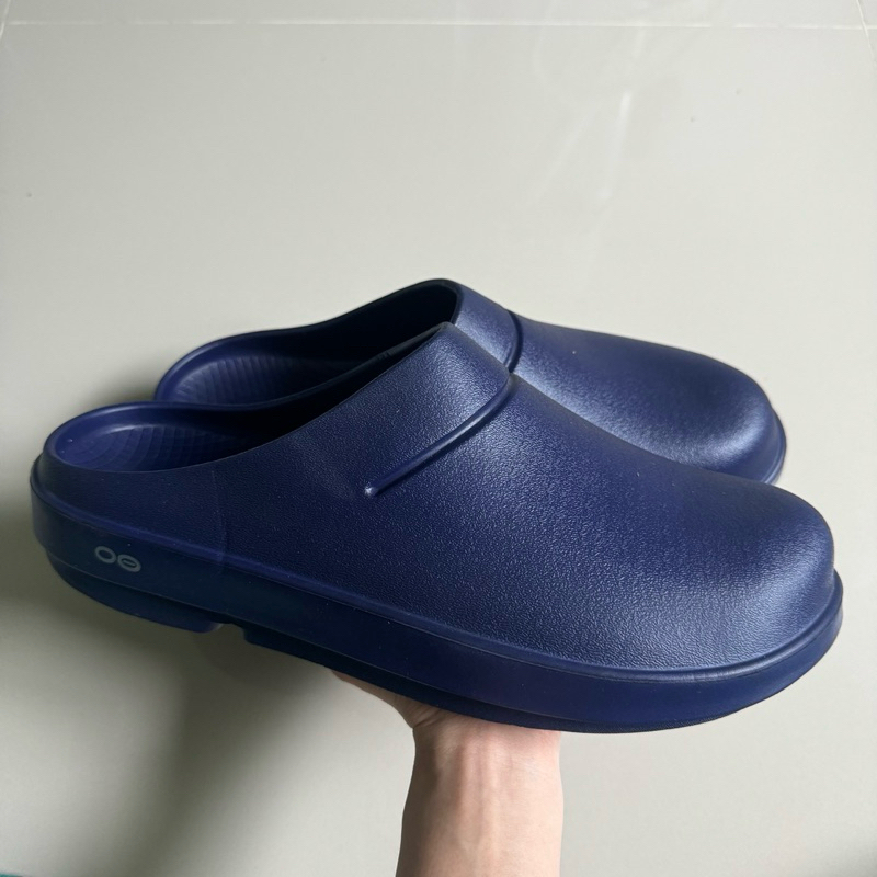 OOFOS OOCLOOG NAVY - รองเท้าเพื่อสุขภาพ นุ่มสบายของแท้มือสอง sz.44