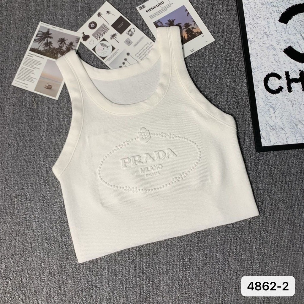 Crop tops เสื้อกล้ามครอปแบรนด์เนม P ผ้าหนา เซ็กซี่สุดๆ