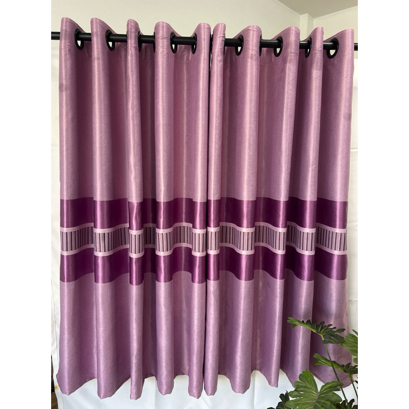 แนะนำ ผ้าม่าน ผ้าม่านทูโทนสีชมพู  นื้อผ้ากำมะหยี่ทอลาย มีคุณสมบัติกันแสง 80% ผ้าเนื้อหนามีลวดลายสวยงาม ราคาพิเศษ มีเก็บเงินปลายทาง