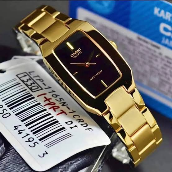 นาฬิกาข้อมือคาสิโอ้ สายเลท หน้าปัดสี่เหลี่ยมขนาด22มม. รุ่น LTP-1165A ดีไซน์จุดเพชร