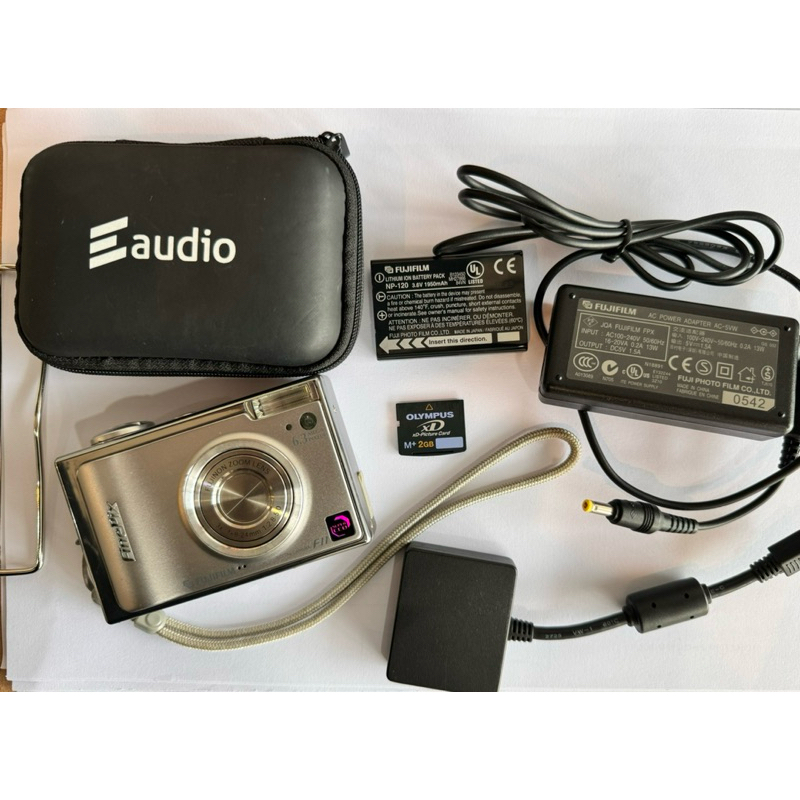Fujifilm finepix f11 แถม XD Card OLYMPUS 2 GB