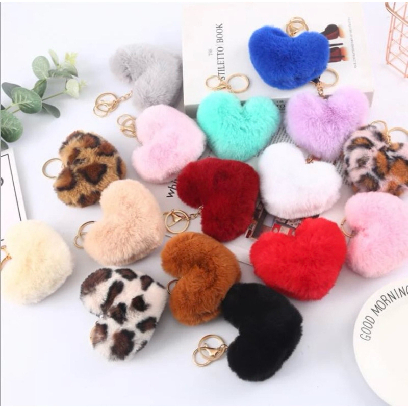 พร้อมส่ง พวงกุญแจหัวใจปอมๆขนปุกปุยนุ่มนิ่มหลากสี
