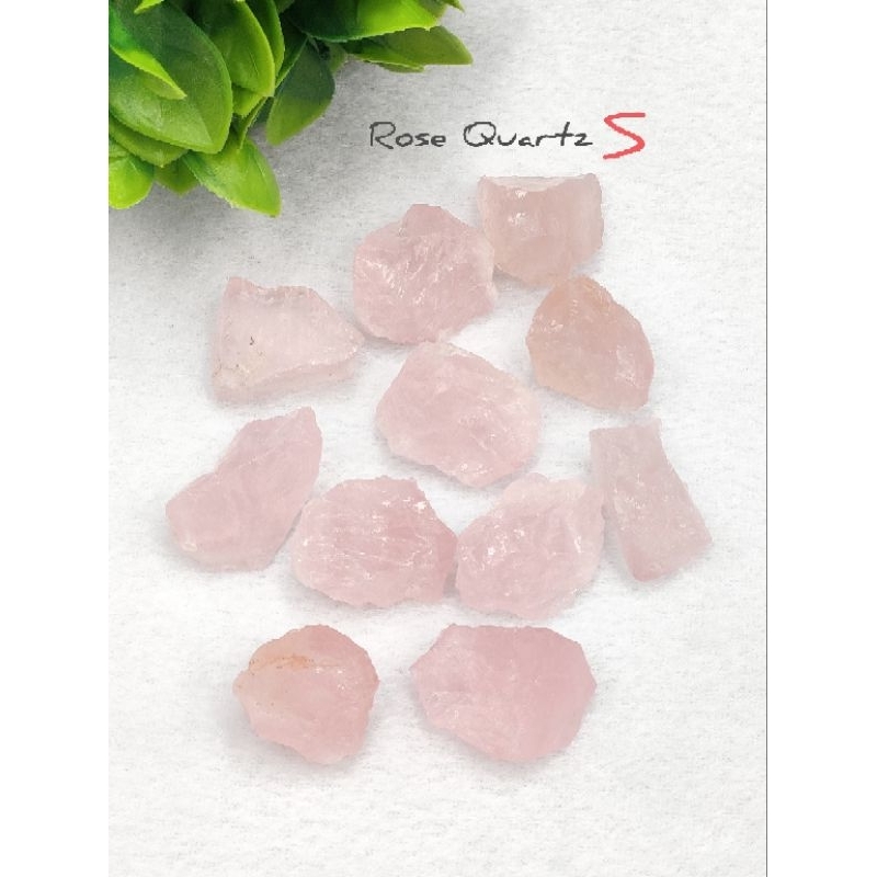 🌸หินโรสควอตซ์ ก้อนดิบธรรมชาติ ( Rose Quartz ) ขนาด S 6-10 กรัม หินเเท้ สีชมพูอ่อน สวยๆ 🌟ราคาต่อชิ้น