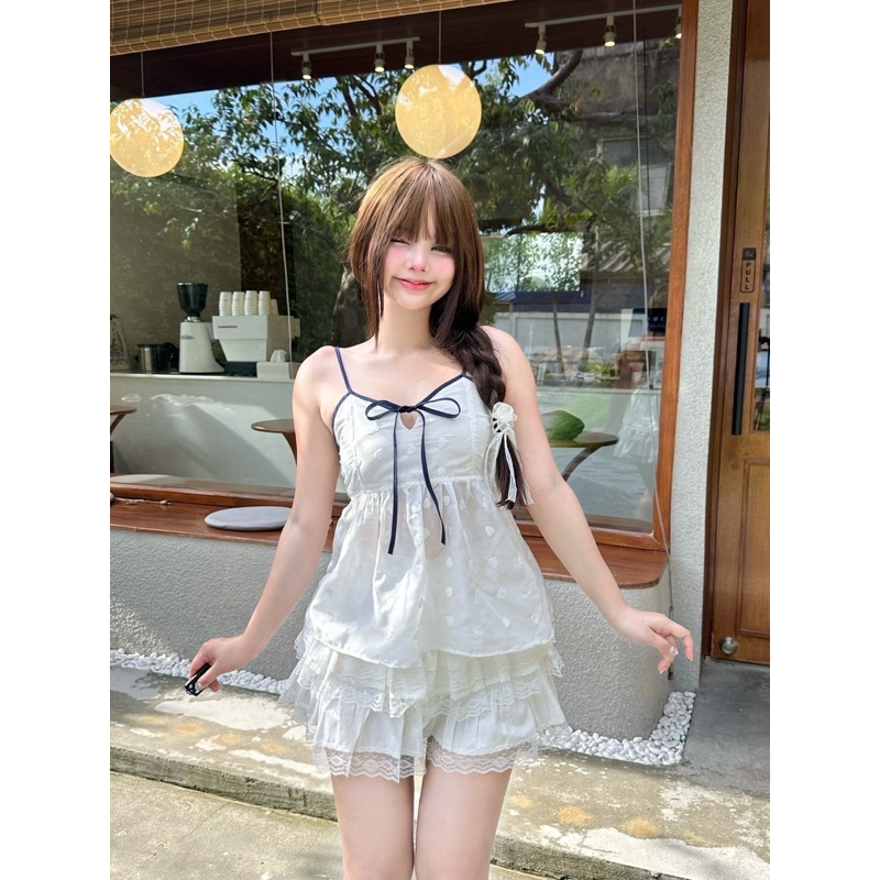 SIS.ON | พร้อมส่ง🧸เสื้อผ้าแฟชั่นผู้หญิง Nusa สายเดี่ยวโบว์