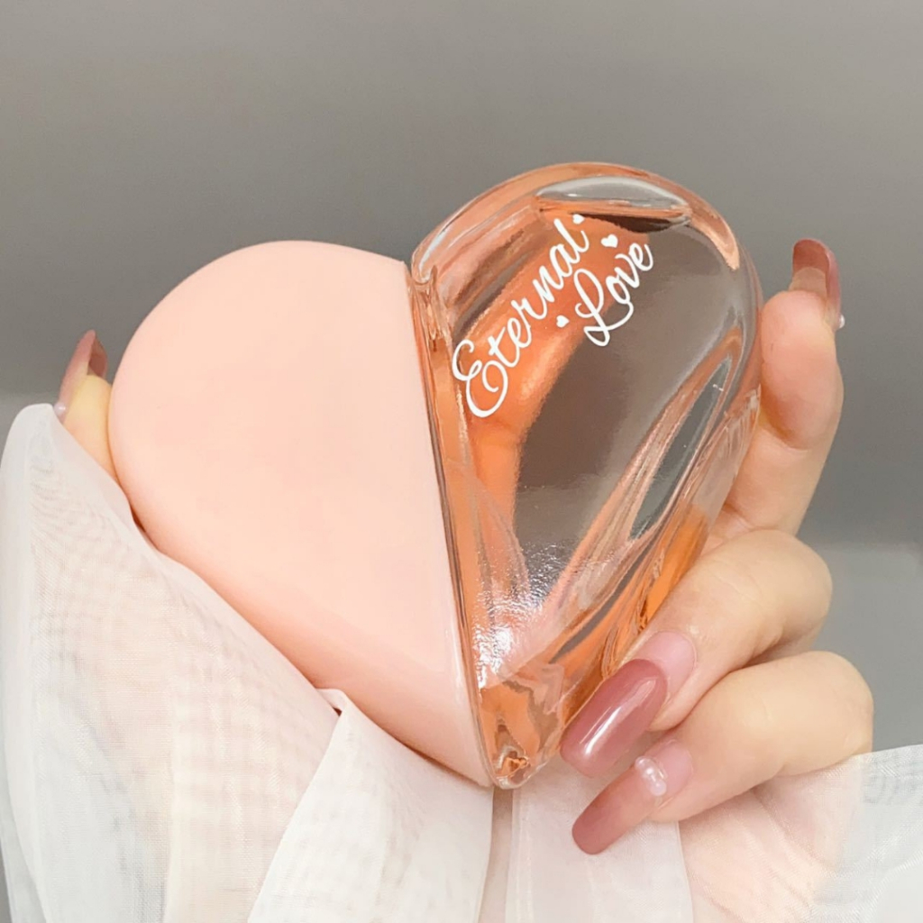 น้ำหอมหัวใจ น้ำหอมกล่องของขวัญ หัวสเปรย์ 50 ml กลิ่นไม่ฉุน