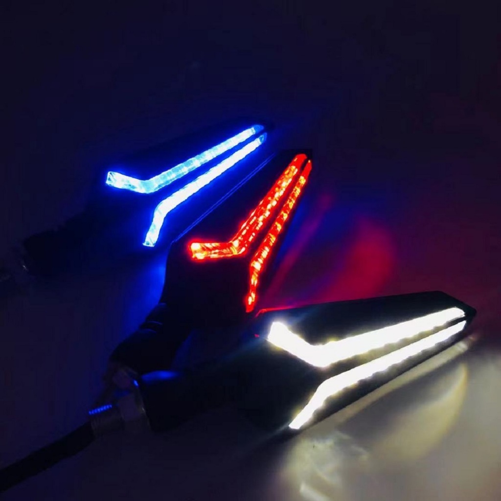 ไฟเลี้ยว มอเตอร์ไซค์ 2 สี หรี่วิ่ง3วิ หยุดแช่  สีน้ำเงิน/เหลือง ขาว/เหลือง แดง/เ