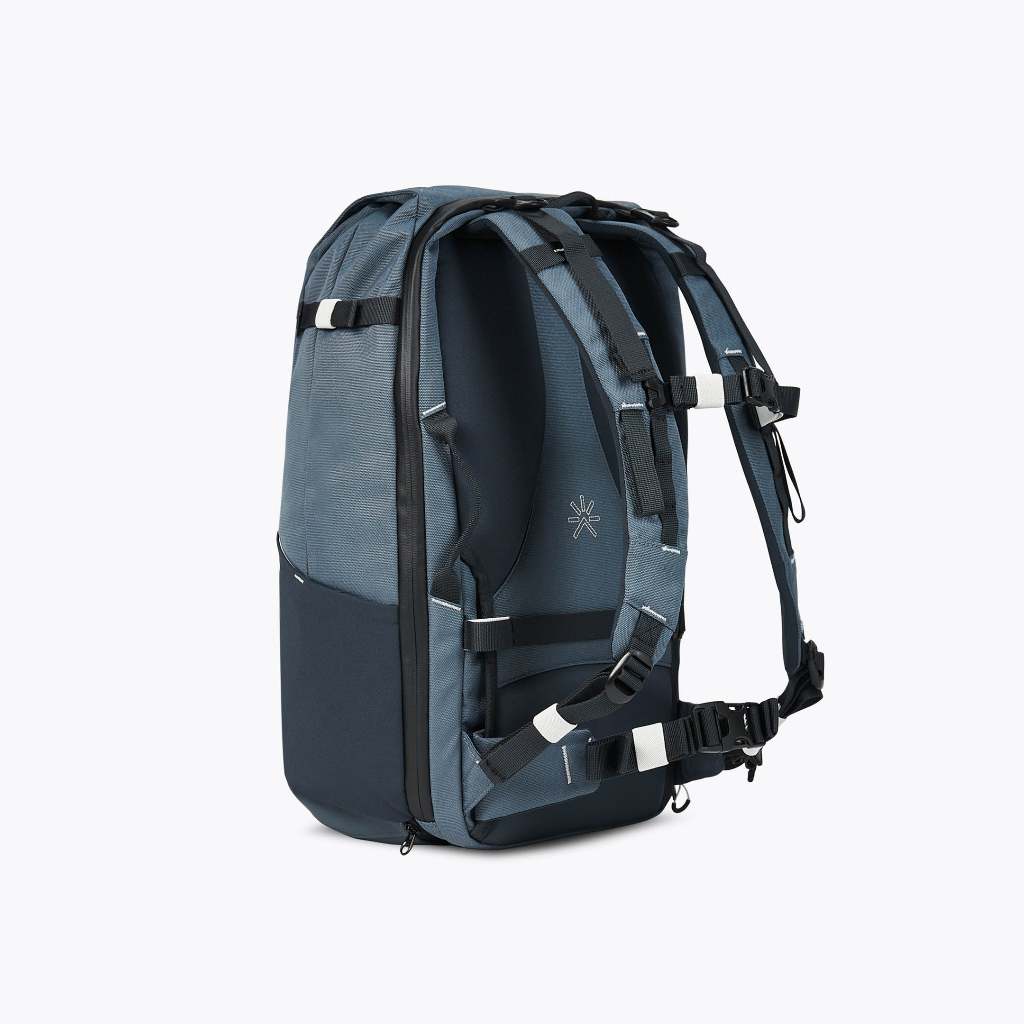Tropicfeel Shell Backpack กระเป๋าเป้เดินทาง (2391221U642) ราคา ถูกที่สุด ดีลบีเคเค แกลเลอรีภาพที่ 5