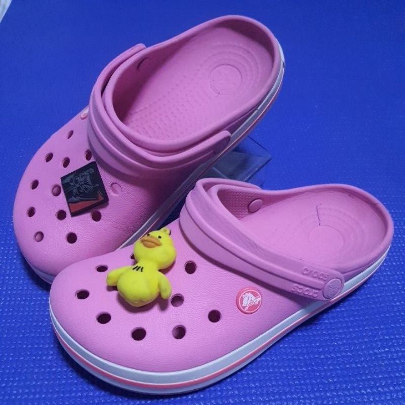 💕Crocs รองเท้าแตะ slip-on มือสอง น้ำหนักเบา สีชมพูน่ารัก  size:w6/22.5 cm#266