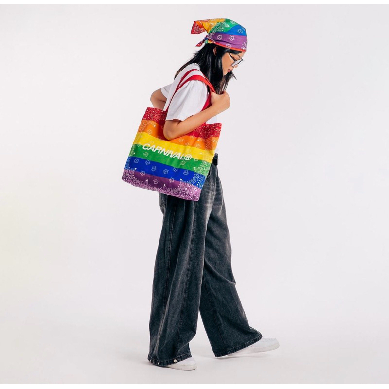 [พร้อมส่ง แท้💯] กระเป๋าผ้า / ผ้าโพกหัว CARNIVAL® ‘Proud to be you’ Pride Paisley Shopping Bag &amp; Bandana