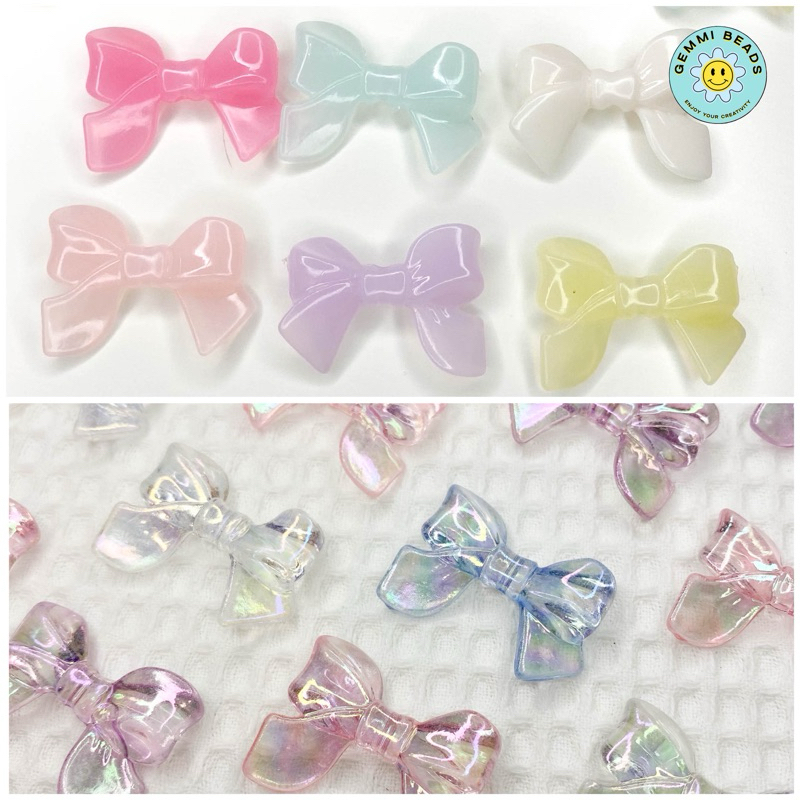 รวมลูกปัดโบว์ใหญ่ 3 ซม. คละสี 7 ชิ้น 15 บาท