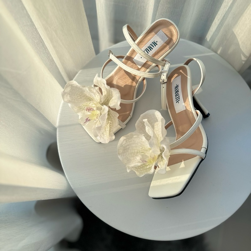 รองเท้าดอกไม้Fiona size 36-40 ส้น 3.5 inch heels