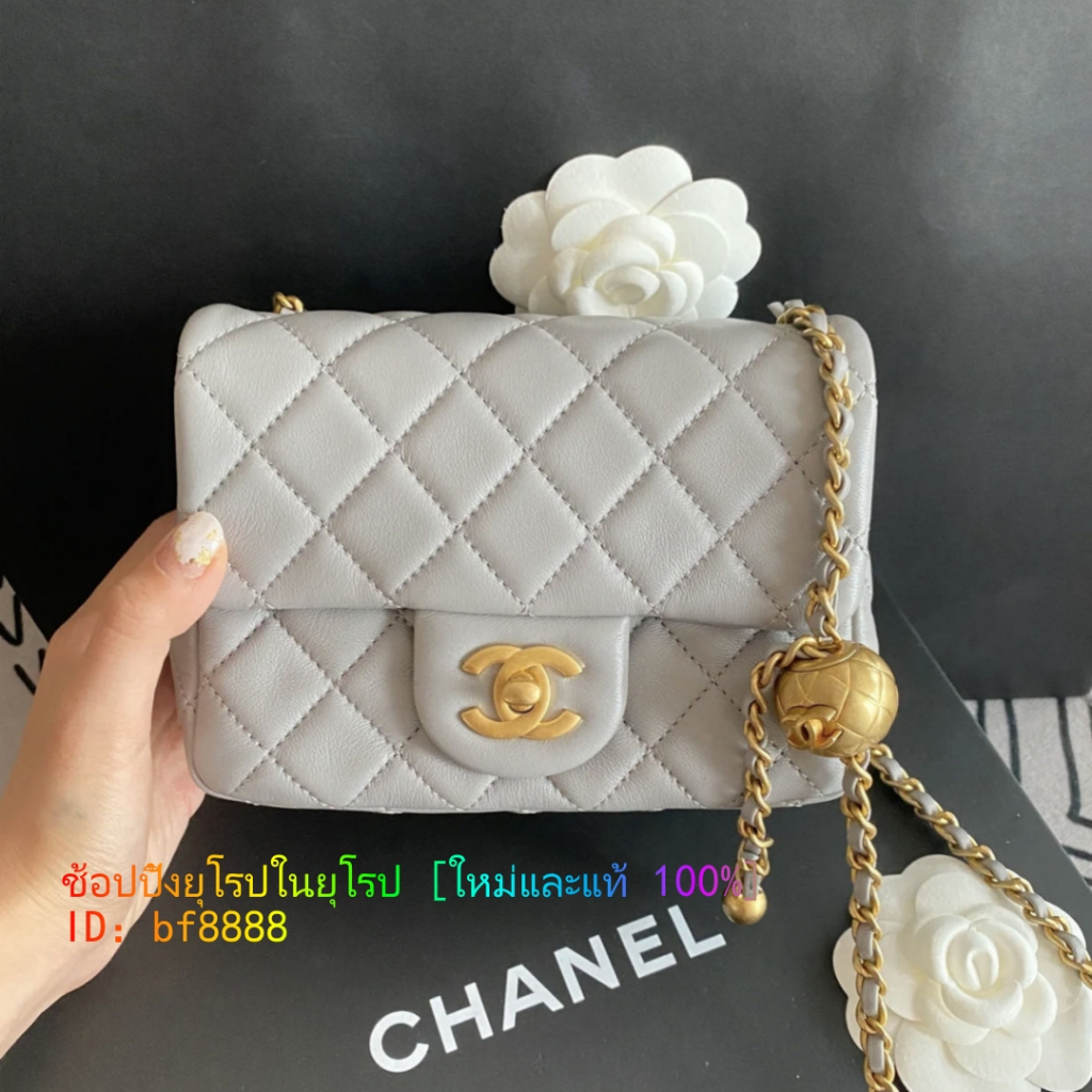 CHANEL coco 18 กระเป๋าหนังแกะโซ่ชายอ้วนลูกบอลทองคำ กระเป๋าสะพายข้าง สีเทา/ขาว AS1786