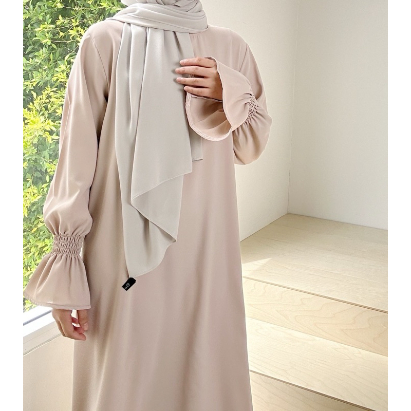 Simple Abaya V. Flower 🌼แขนสม็อกยางยืด พร้อมส่ง