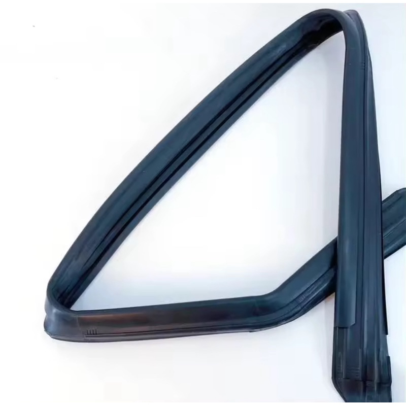 ยางร่องกระจกประตู NISSAN BIG M TD D21 สักหลาด ร่องกระจกประตู บิ๊กเอ็ม หน้าซ้าย ขวา