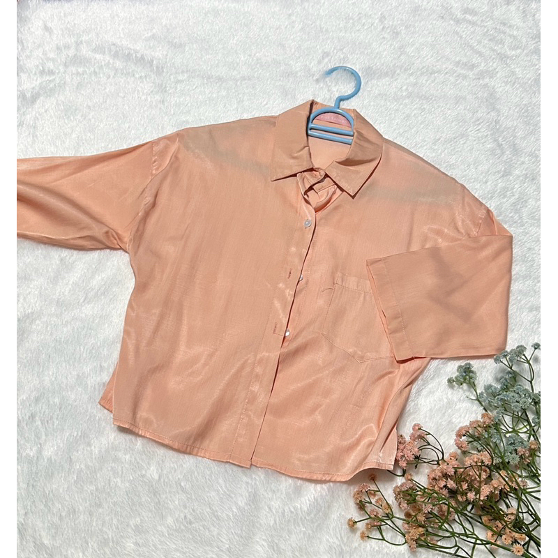 เสื้อเชิ้ตสีแซลม่อน แบรนด์ Pink salmon