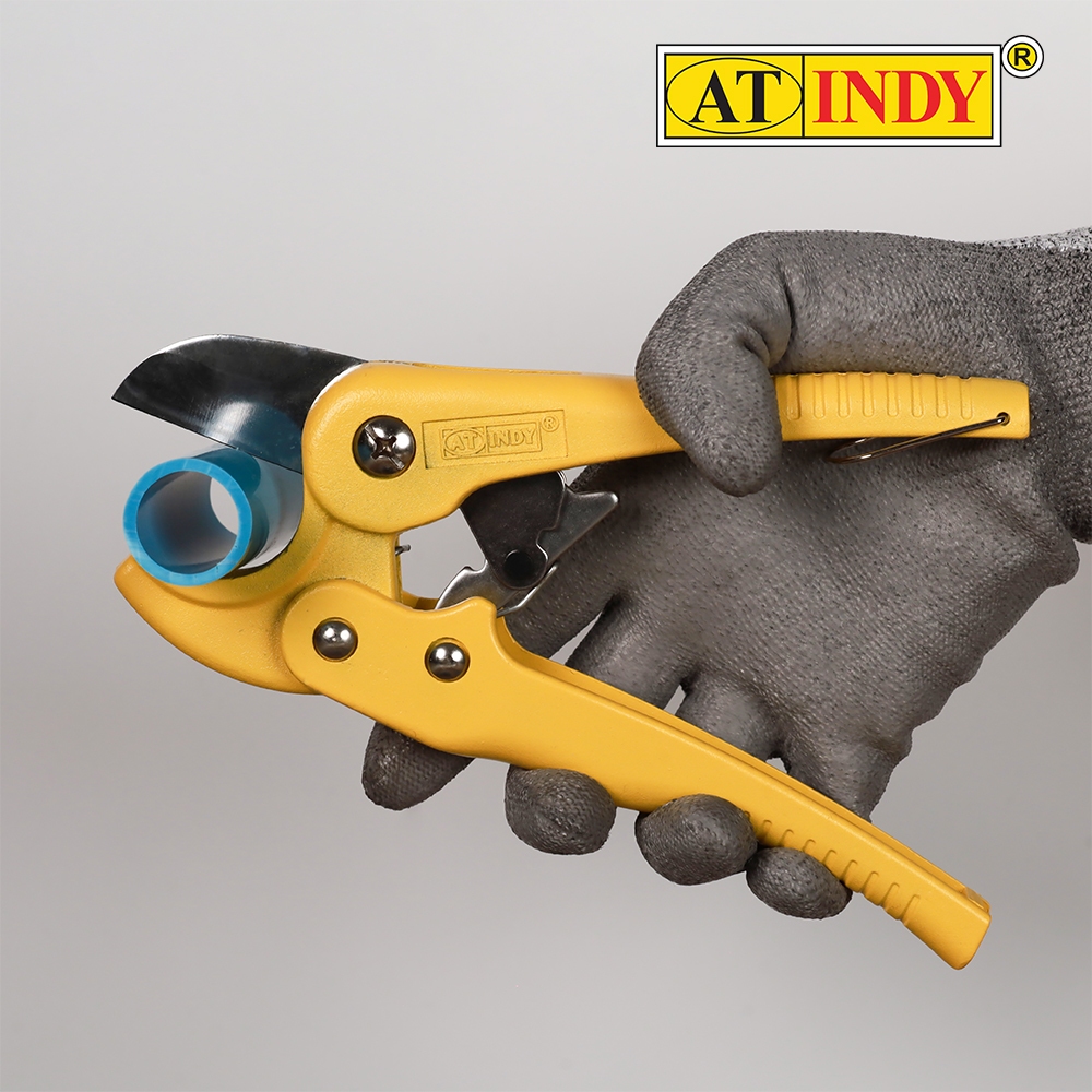 AT INDY PVC Pipe Cutter กรรไกรตัดท่อ PVC รหัส P44