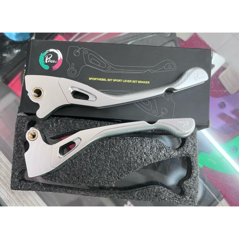 มือเบรคpazzoสำหรับnewvespa