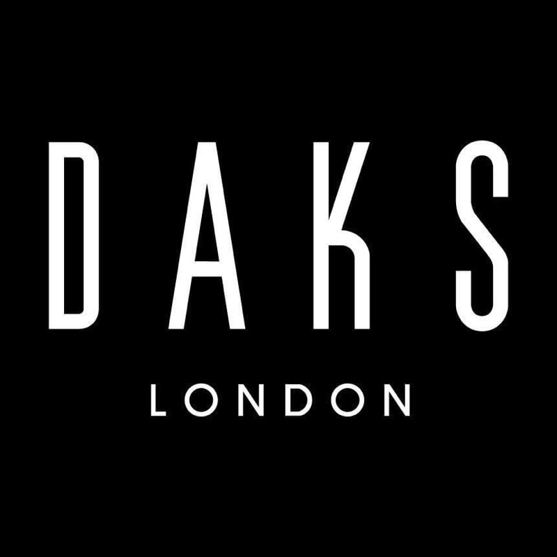 เสื้อยืดโปโล ยี่ห้อ Daks