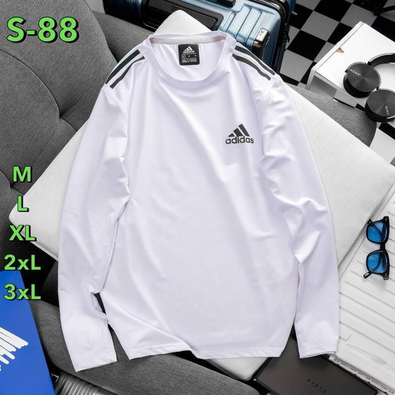 เสื้อออกกำลังกาย คอกลม แขนสั้น