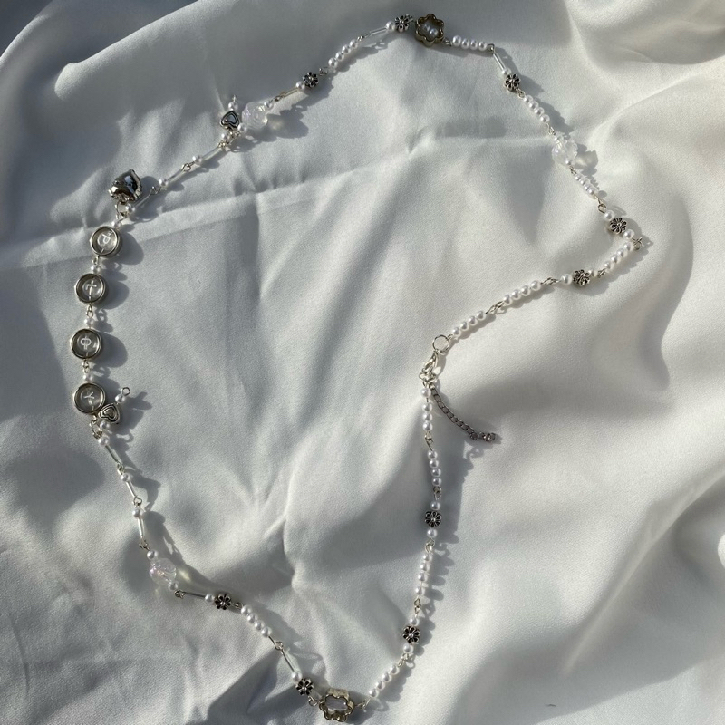 coocoabutter -(อ่านรายละเอียดก่อนนะคะ)waist chain(ขาว)สายคล้องเอวใส่ชื่อได้(แจ้งชื่อทางแชทหรือโน้ต) สร้อยเอว สร้อยลูกปัด