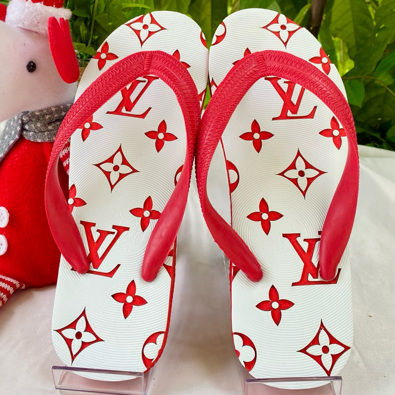 ช้างดาวแกะลาย รองเท้าช้างดาวแกะลาย เพิ่มลูกเล่นให้รองเท้า⭐️ยิงลายด้วยเครื่องเลเซอร์⭐️