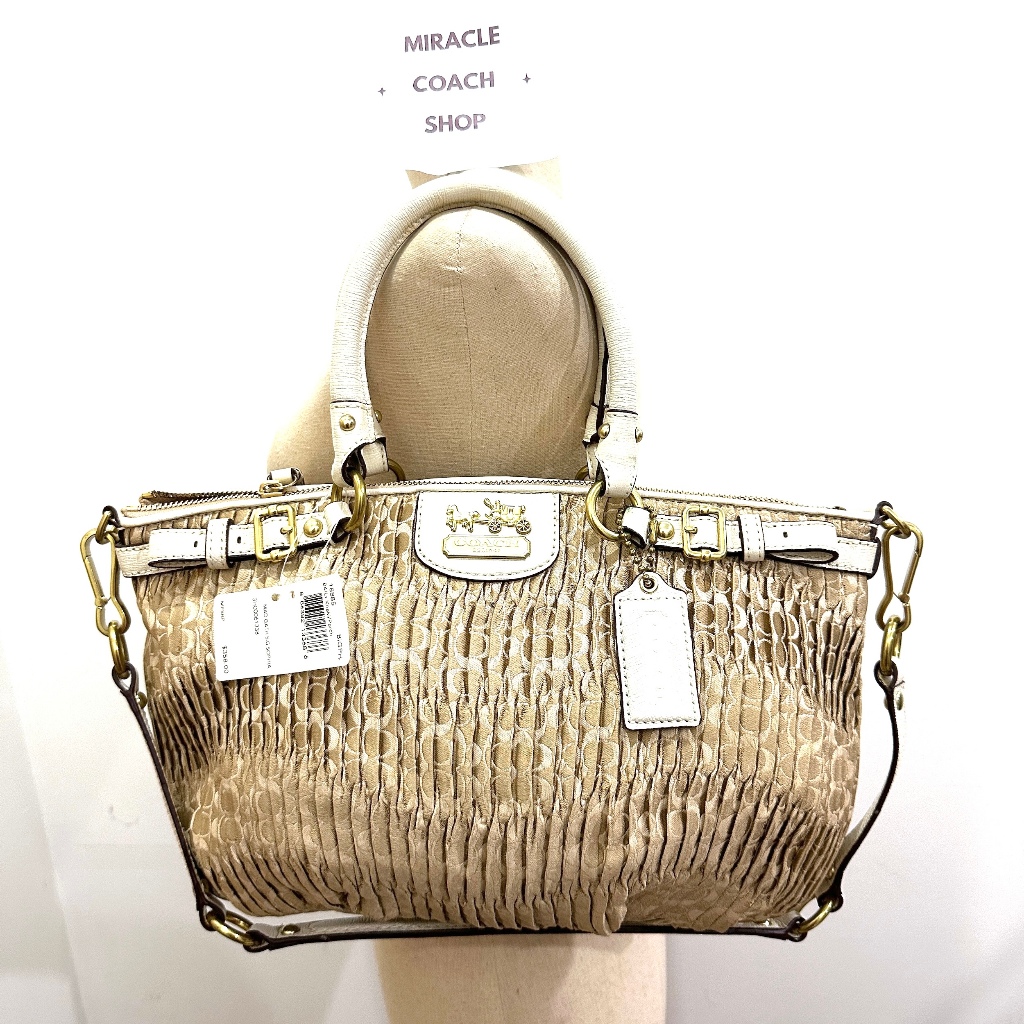 กระเป๋าถือ COACH แท้ รุ่นหรูจาก Shop มีตำหนิที่หนัง COACH 18885 MADISON SIGNATURE GATHERED JACQUARD 