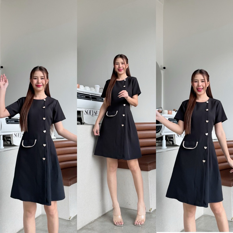 C90-เดรสแขนสั้นติดกระดุมหัวใจ แต่งจีบกระโปรงด้านข้าง detail กุ้นขอบฝากระเป๋า กระเป๋าใช้ได้จริงป้ายlalarlan