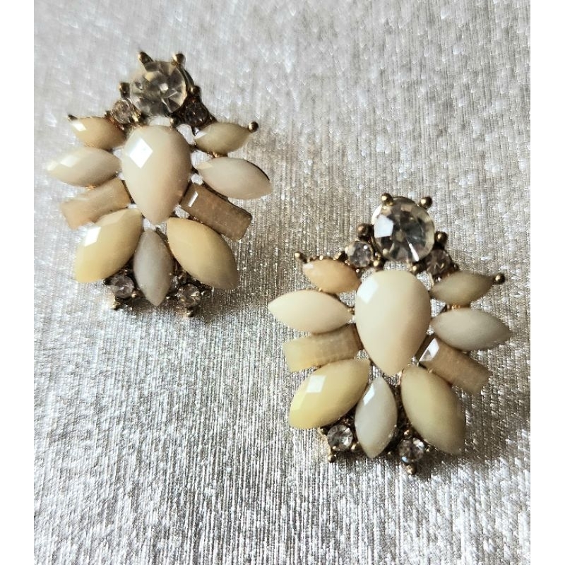 ต่างหู (Earings) สวย