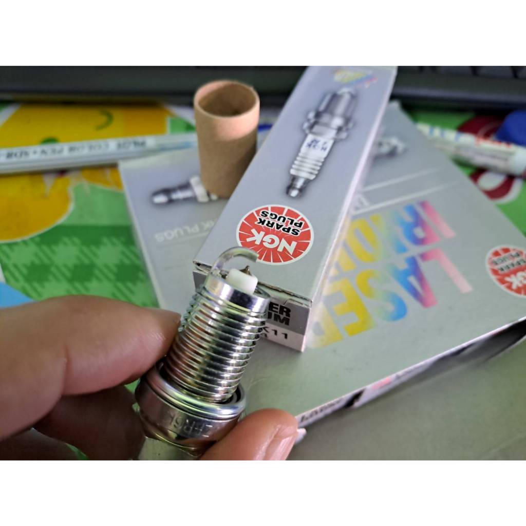 **แท้NGK100%ไม่เทียม(100,000km)**(ราคา/4หัว)หัวเทียนเข็ม irridium Honda Jazz ปี00-07,Civic FDปี05-12,NGK:IZFR6K11(6994)