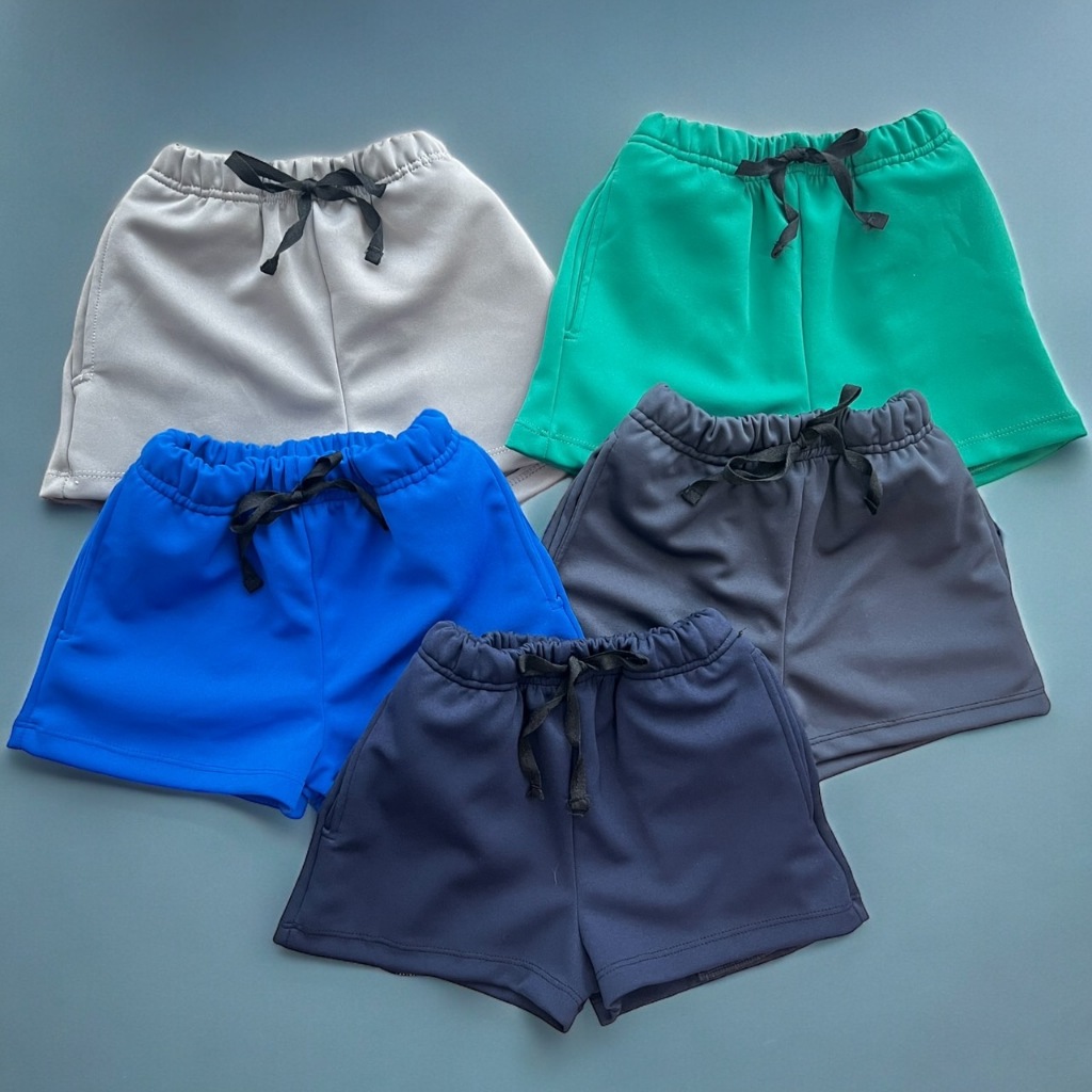 กางเกงวอร์มเด็กขาสั้น ผ้าวอร์มหนา สีพื้น มีกระเป๋าสองข้าง