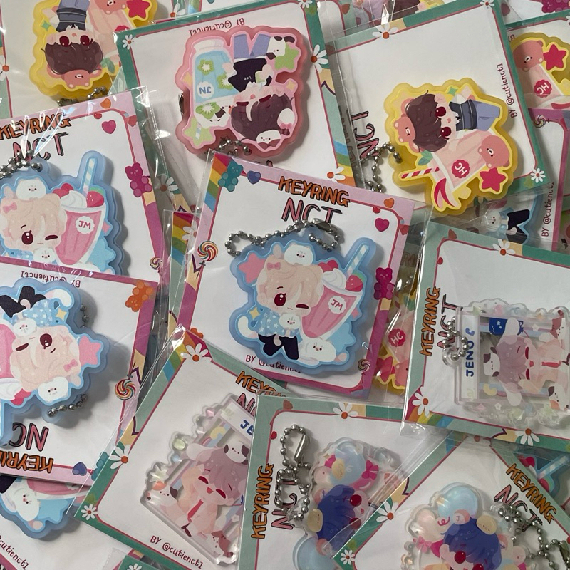 Keyring NCT DREAM,NCT 127 พวงกุญแจอะคริลิค NCT (Keychain)