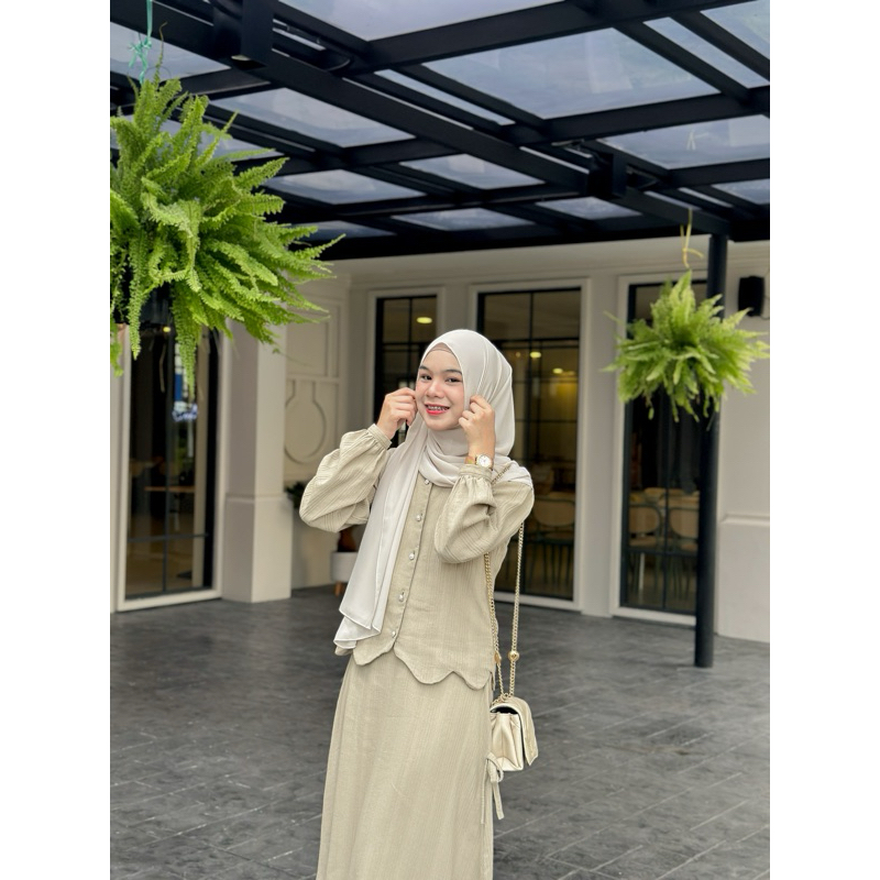 Azra set 3 สี งานsetกระโปรง(ห้ามซักผงซักฟอกในครั้งแรกและแนะนำซักมือ ผ้าฝ้ายจะหดปกติ ~2“)