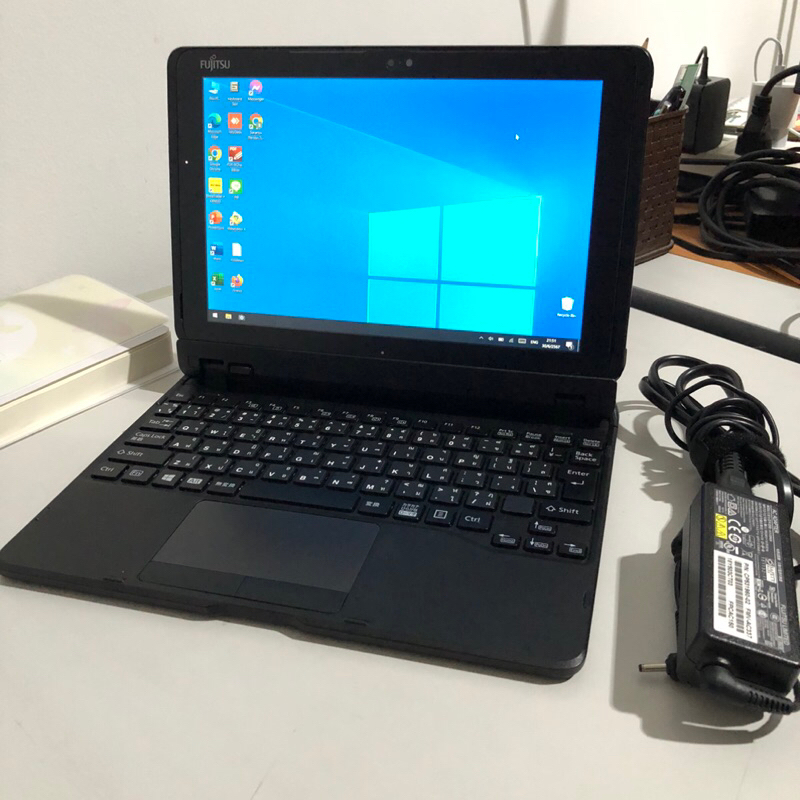 แท็บเล็ต Fujitsu ArrowsTab Q508 /RAM 4GB ความจุ 128 GB จอ 10.1” FullHD IPS ตำหนิปากกาหาย WiFi/Blueto