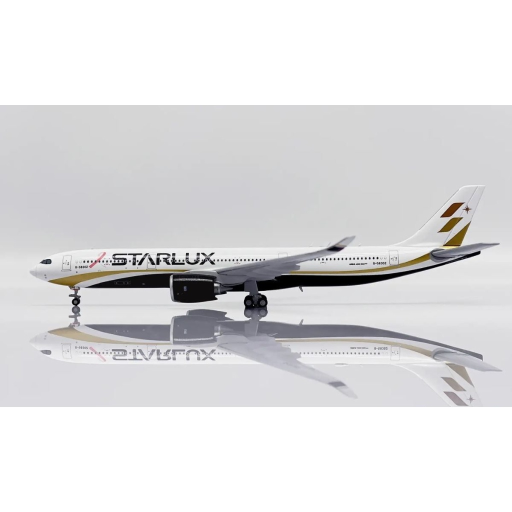 โมเดลเครื่องบิน Starlux Airlines สตาร์ลักซ์ แอร์ไลน์ A330-900Neo [พร้อมส่ง]