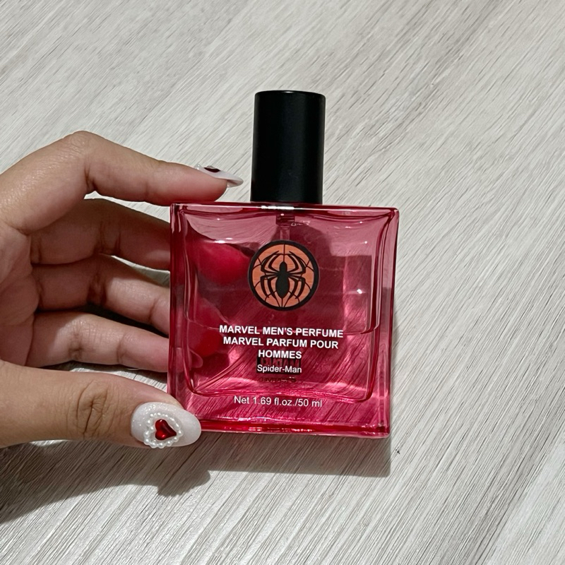 ส่งต่อ น้ำหอม Miniso Marvel Spiderman ✨🇺🇸 หอมสปอร์ต ปริมาณตามรูปนะค้า