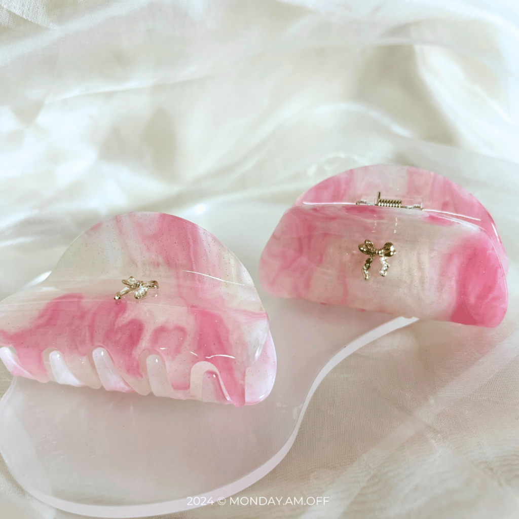 [ส่งไว!] กิ๊บเปลี่ยนสีได้ ทรงพระจันทร์ ติดโบว์ทอง หรูหรา ติดแกลม Moon Hair Claws รุ่น Moondance (8 cm) - รูปที่ 6