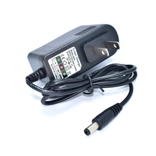 4.2V ,8.4V, 12.6V ,16.8V 1,2A lithium battery charger Li-ion สำหรับชาร์จแบตเตอรี่ลิเธียม(หัวชาร์จ 5.5*2.5 mm,3.5*1.35mm)