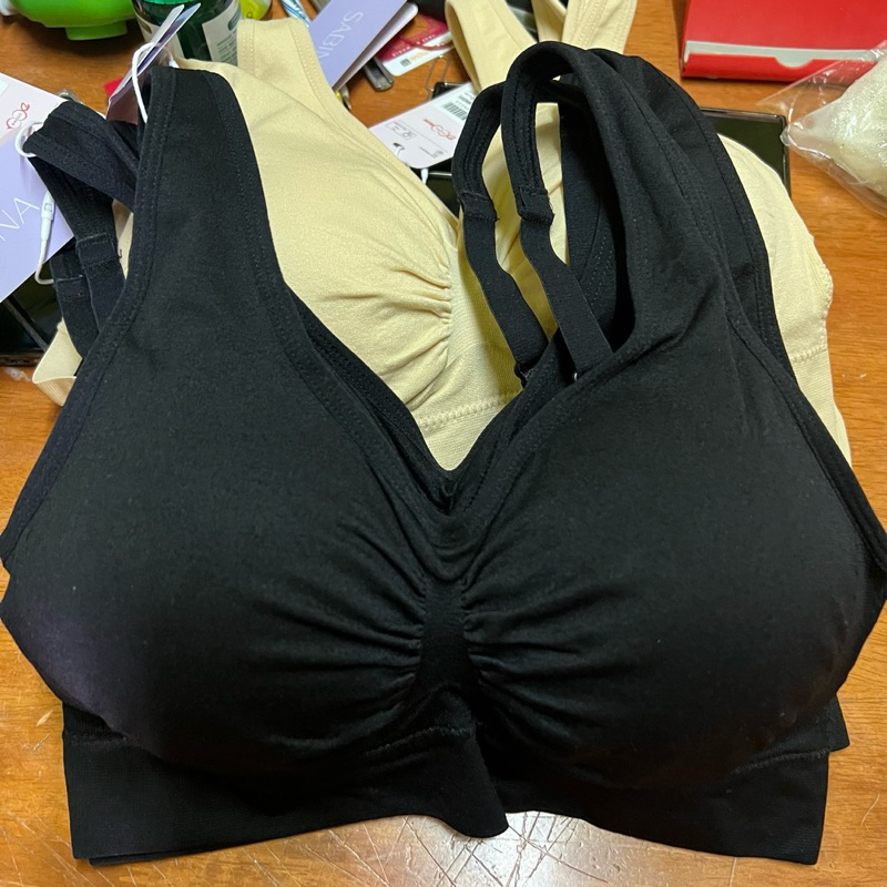 เสื้อชั้นในแท้ซาบีน่า ไร้โครง Sabina sbxa989 freesize happy lady bra ตะขอหลัง ยืดหยุ่น กระชับ