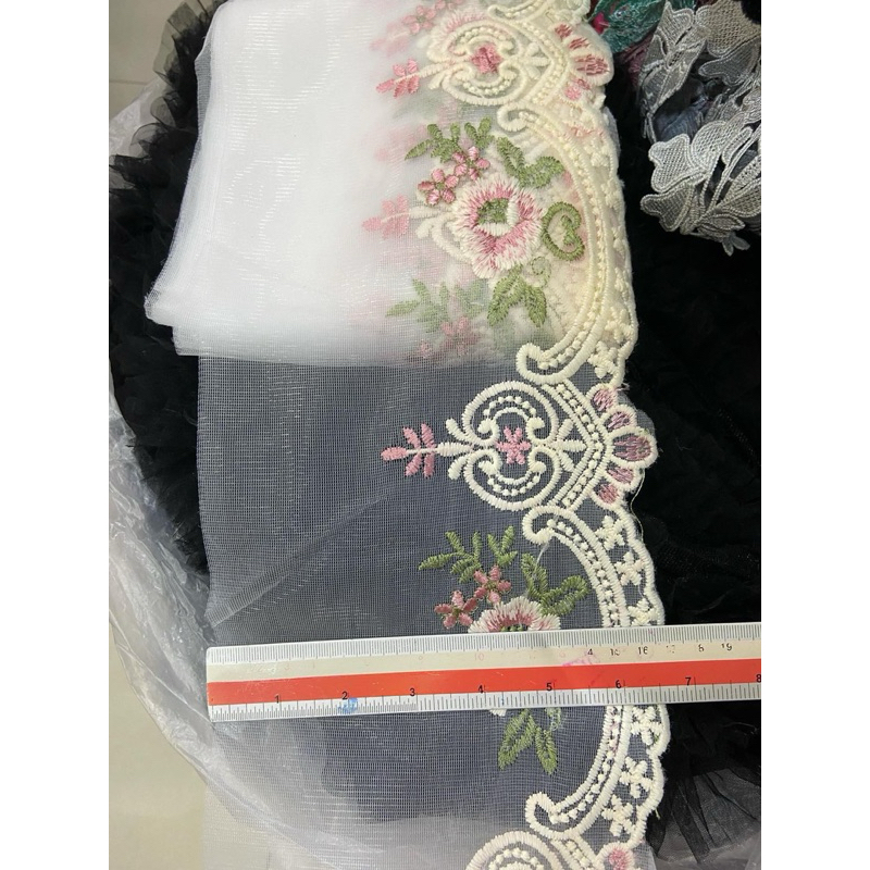 ผ้าปักชมพูทูโทน ฟ้าทูโทน ม่วงทูโทน สวยมากพับละ29-30หลา 780฿